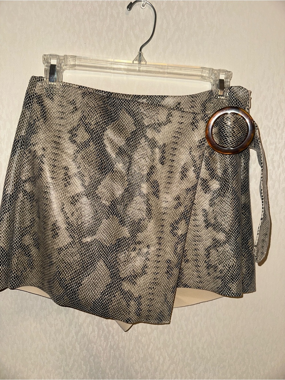 Zara Beige and Black Snake-Print Mini Skirt with Buckle